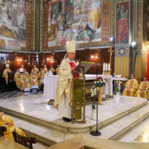 Kardinal Cupich predvodio misu za Domovinu u Rimu